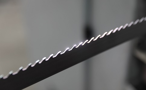 黄石双金属带锯条产生切削噪音的原因具体有哪些？
